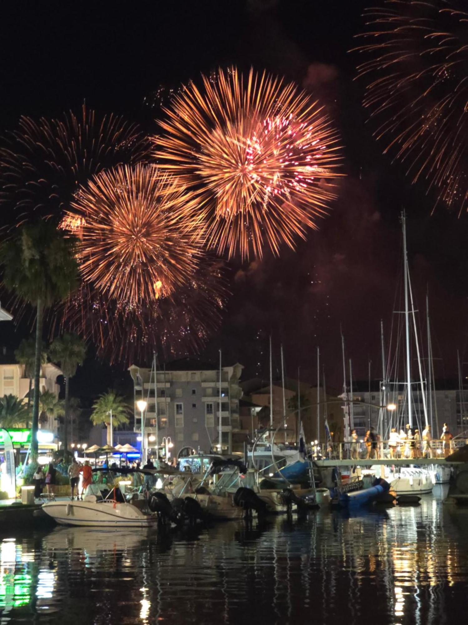 Vacances En Paradis Saint-Raphael  Ngoại thất bức ảnh